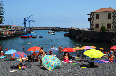 Sunny Sunday at the Harbour in Tenerife